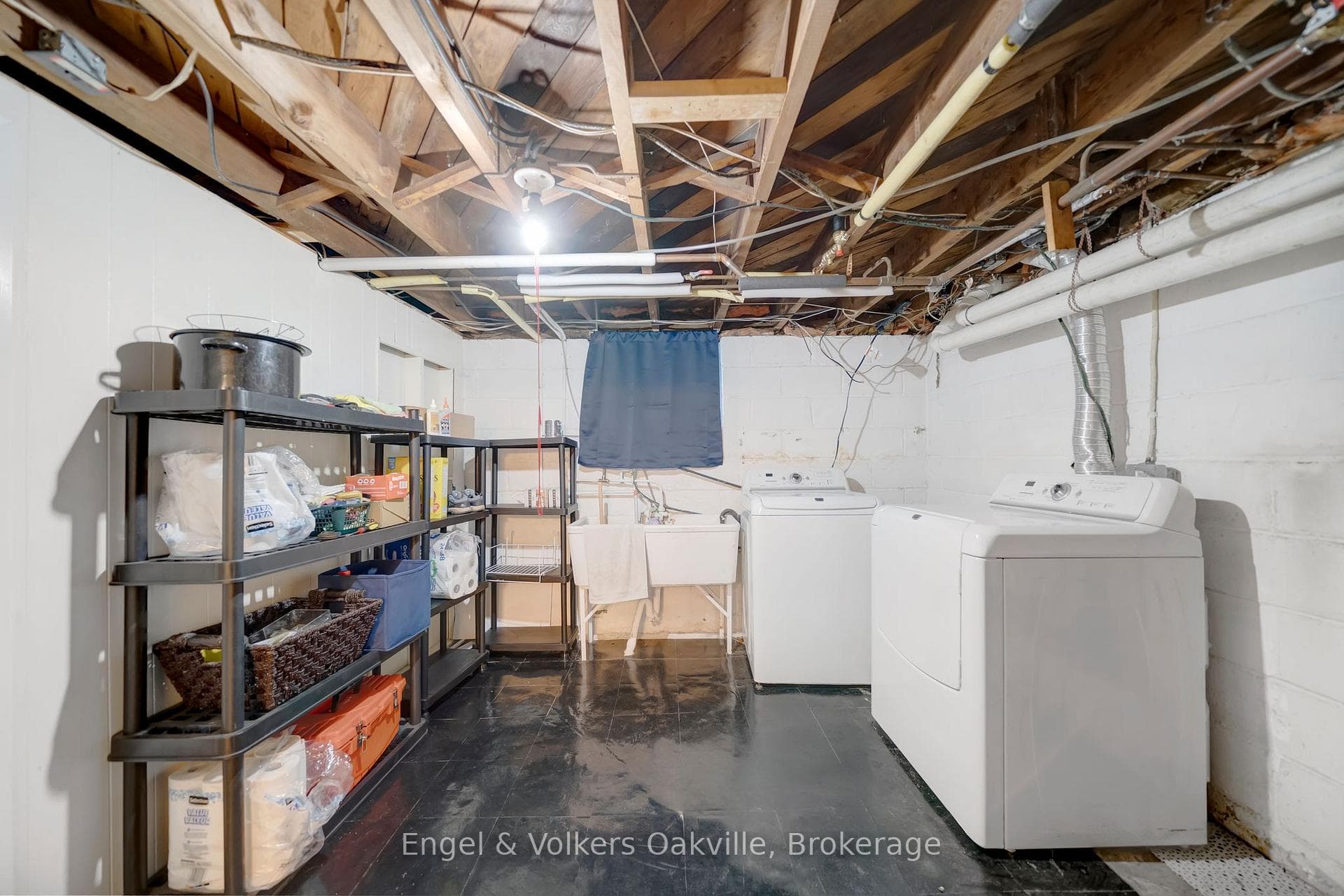 1354 Ontario Street photo 20