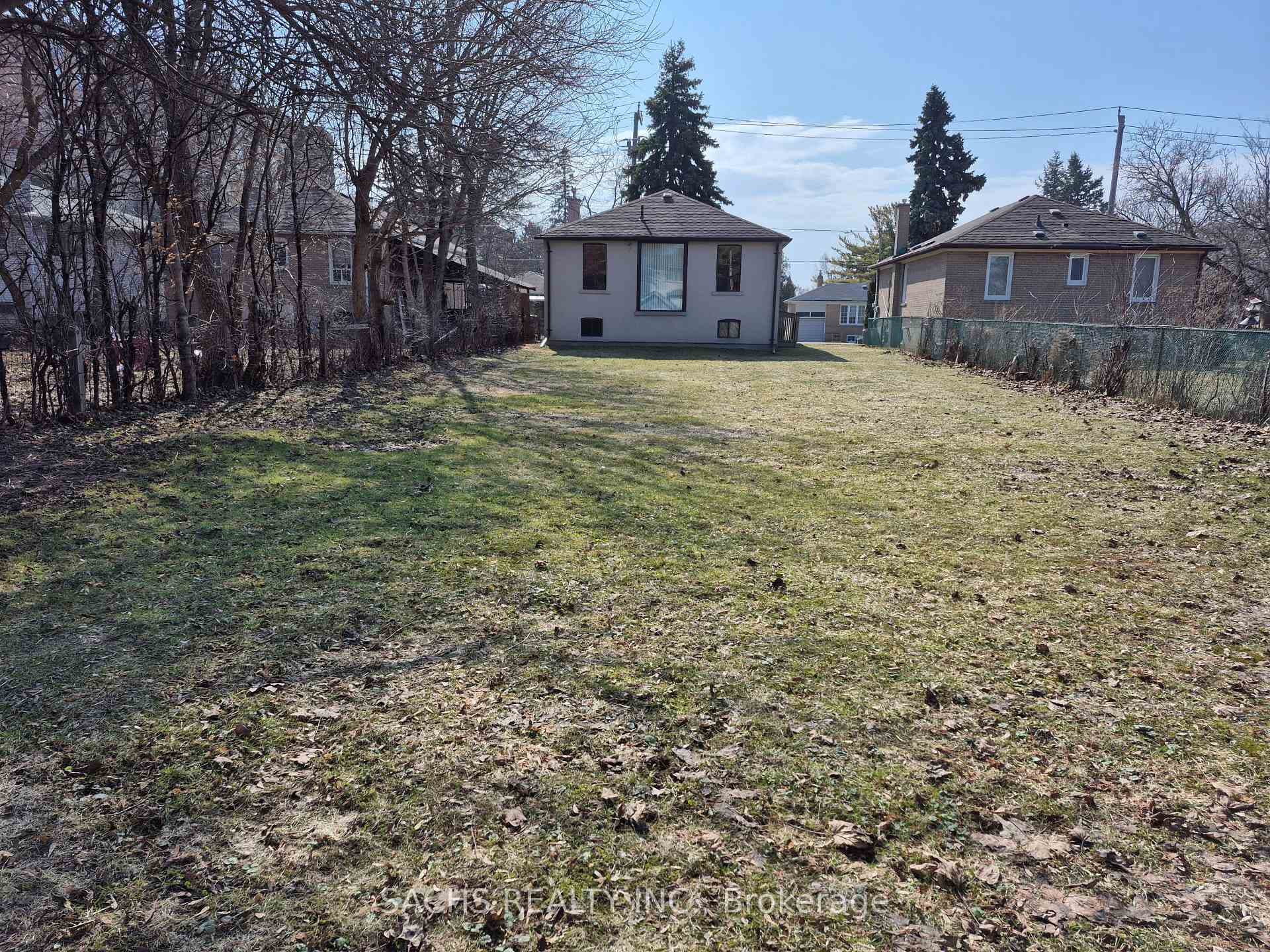 18 Mcallister Road photo 45