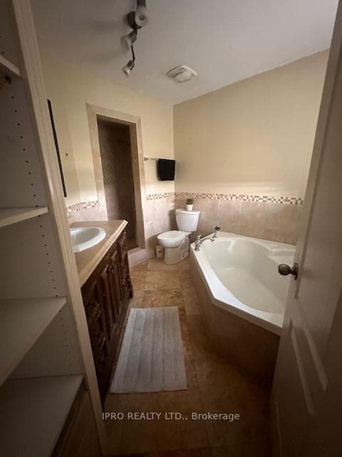 5 Mccullough Avenue photo 12