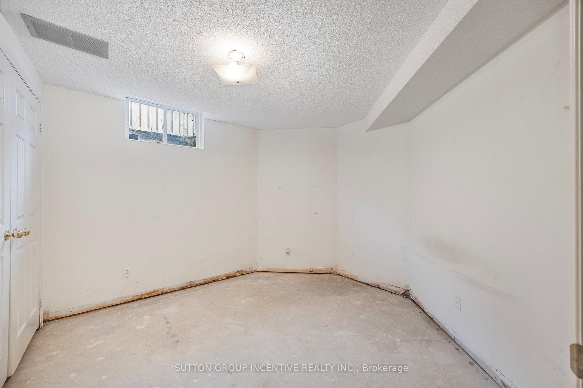 169 Livingstone Street photo 39