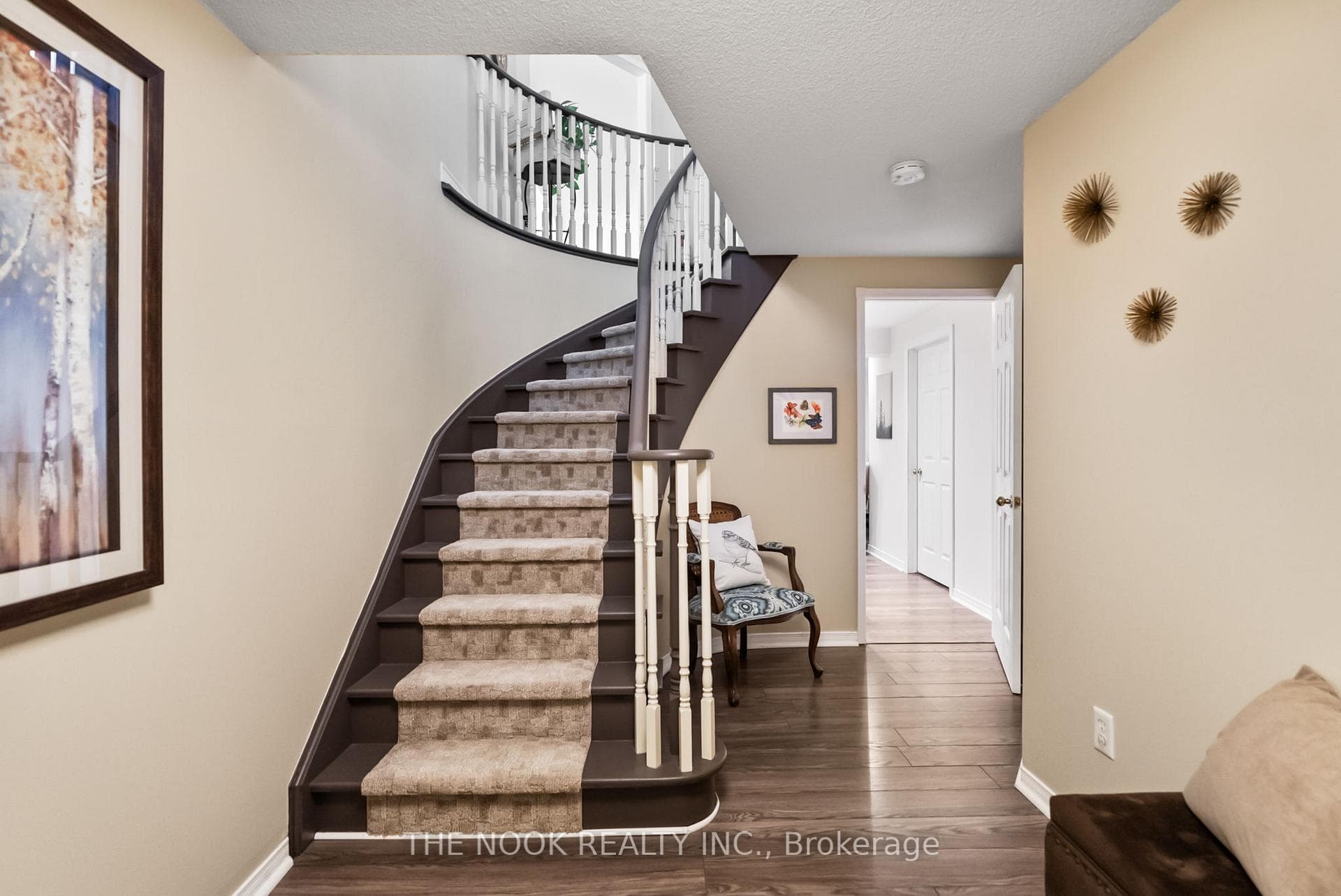 47 Elder Crescent photo 27