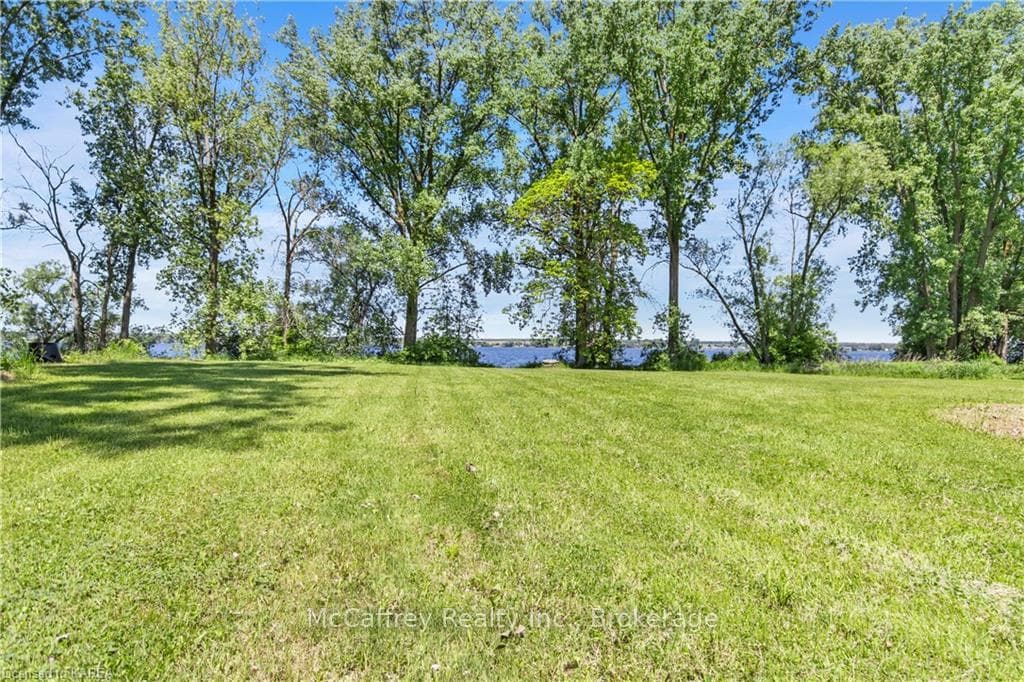 153 THIRD CONCESSION Road photo 42