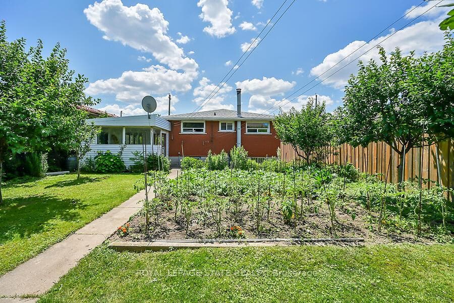 28 Nugent Drive photo 34