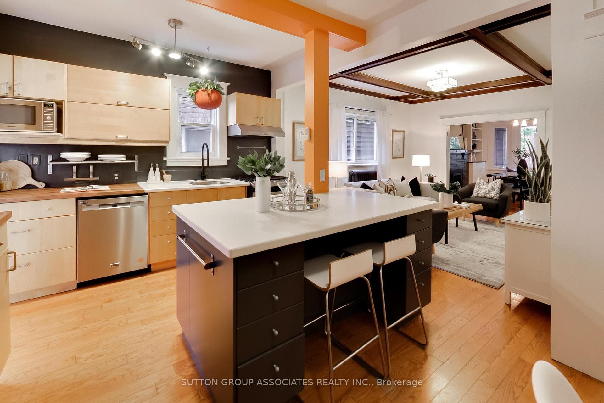 299 Lauder Avenue photo 10