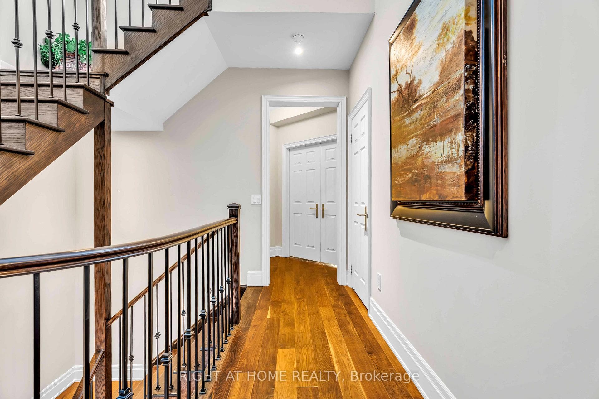 184 Dorval Drive photo 15
