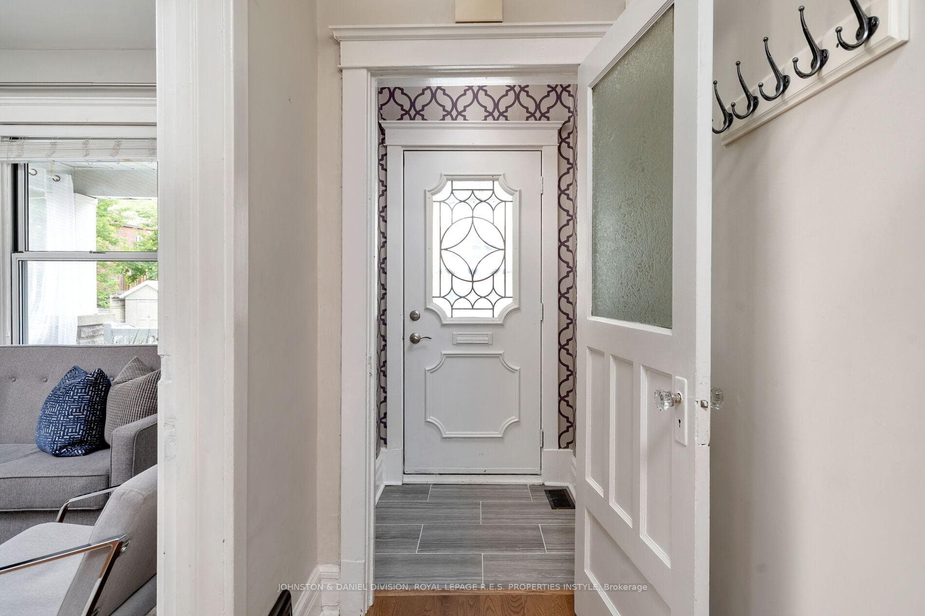 57 Duvernet Avenue photo 8