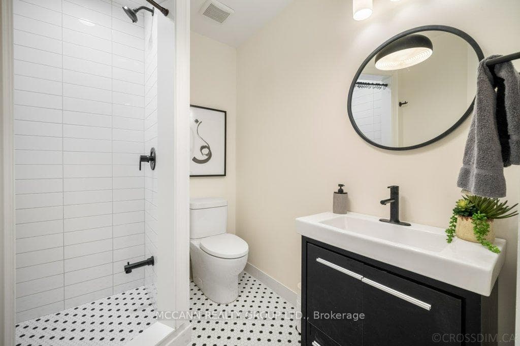 131 Belsize Drive photo 22