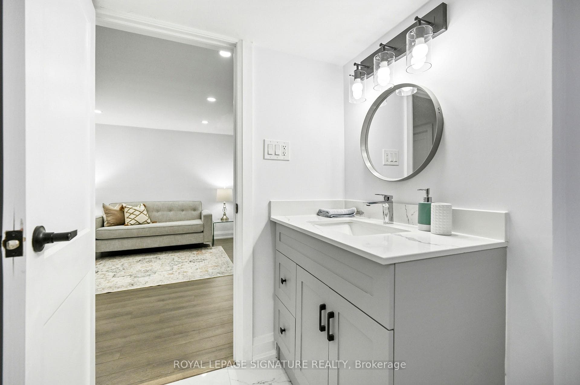 23 Abell Drive photo 38