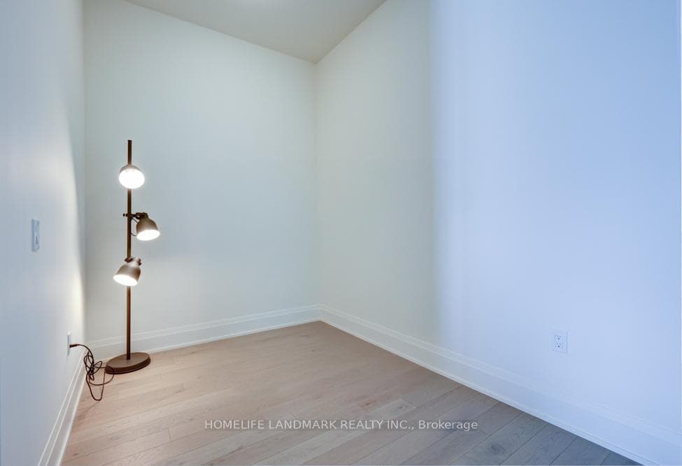 9000 Jane Street Unit PH219 photo 13