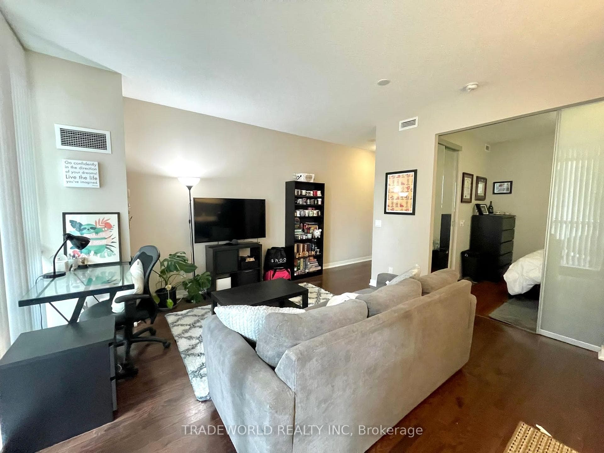 770 Bay Street Unit 1508 photo 2
