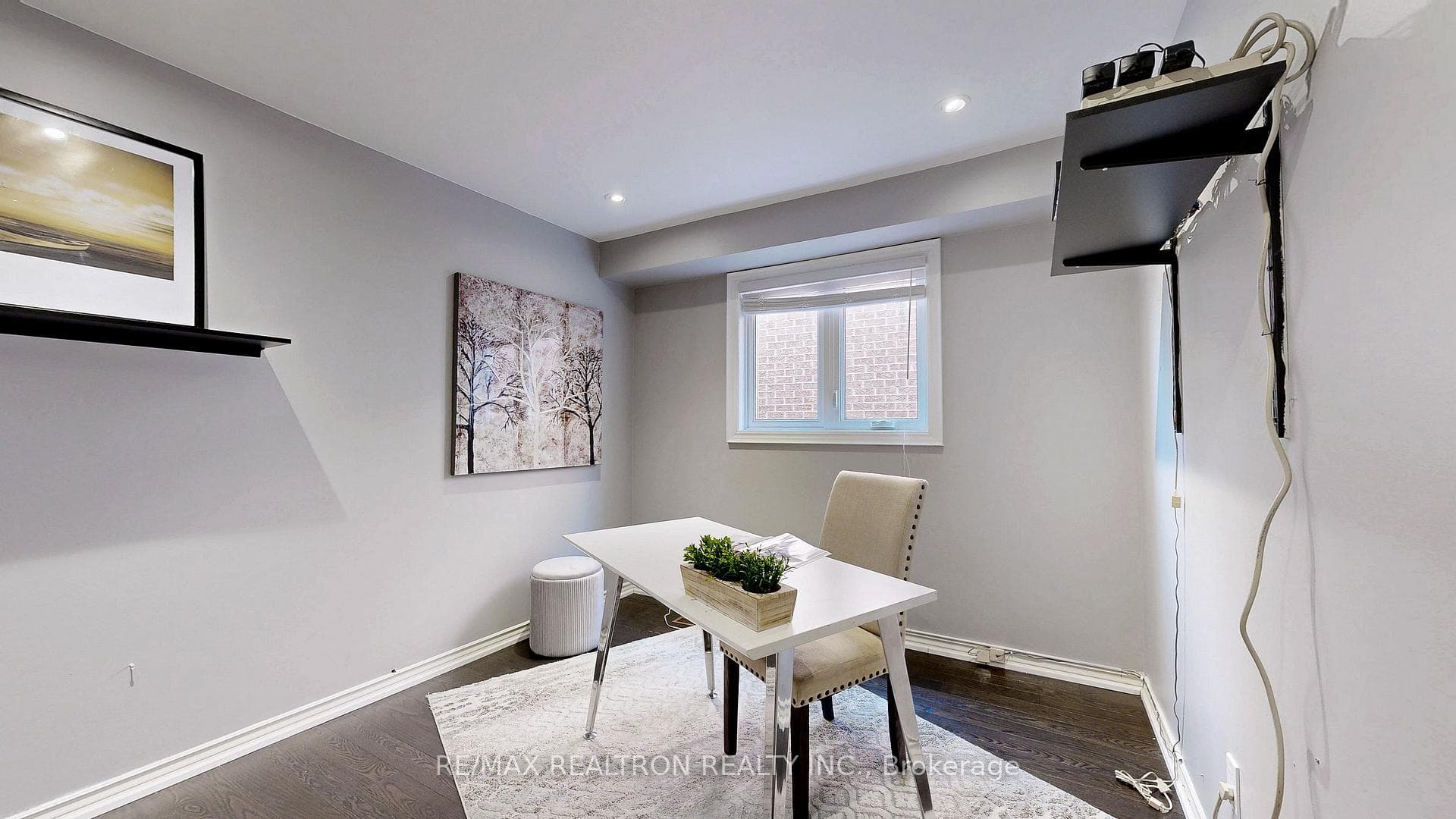 20 Edinburgh Drive photo 17