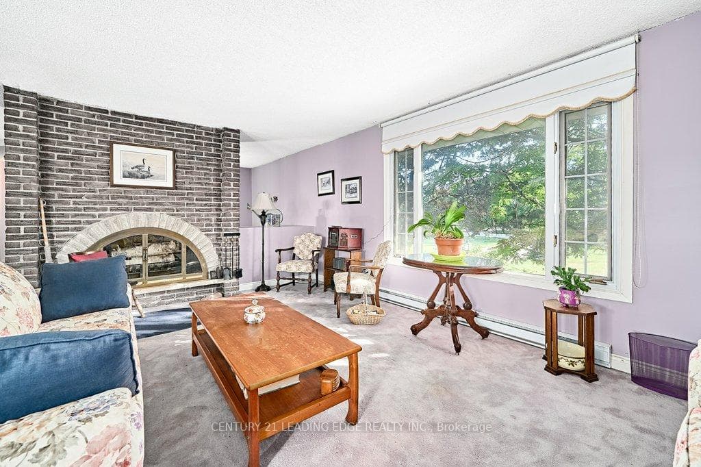 12389 Creditview Road photo 20