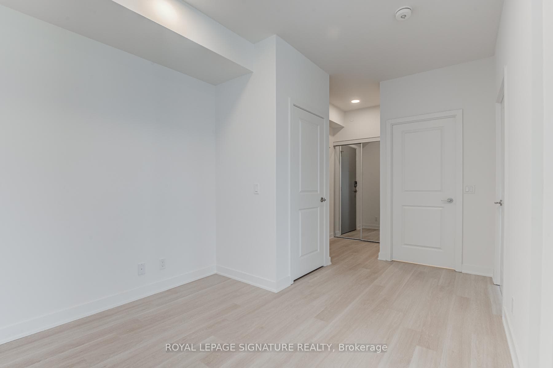 30 Upper Mall Way N/A Unit 3107 photo 25