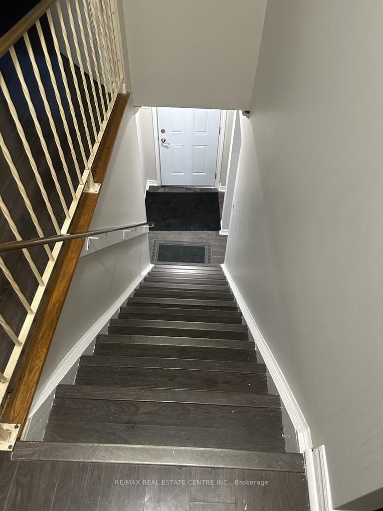 453 Albert Street Unit 16 photo 13