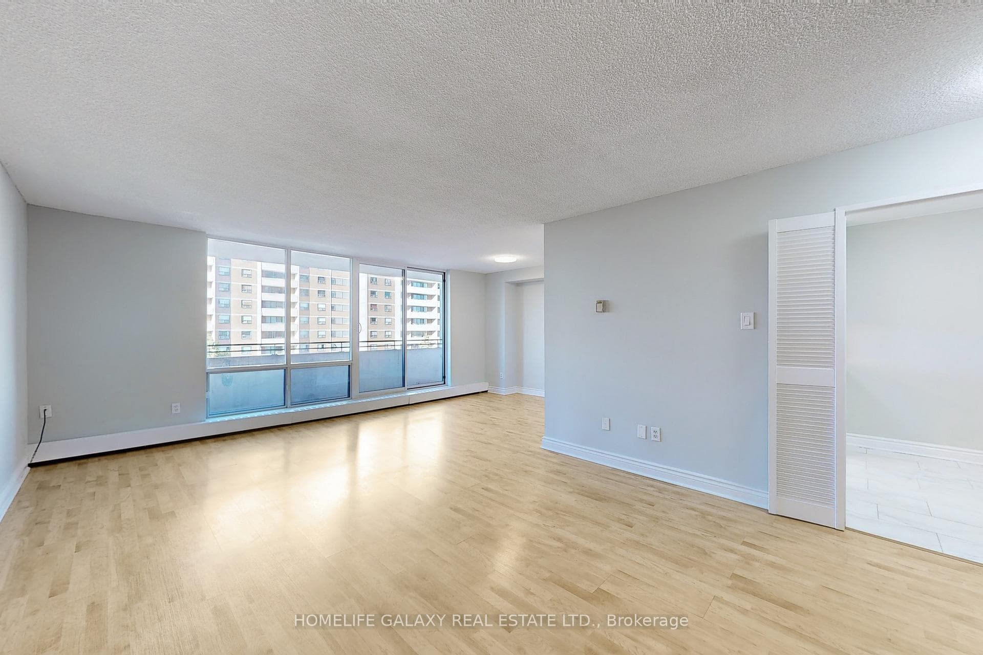 101 Prudential Drive Unit 608 photo 14