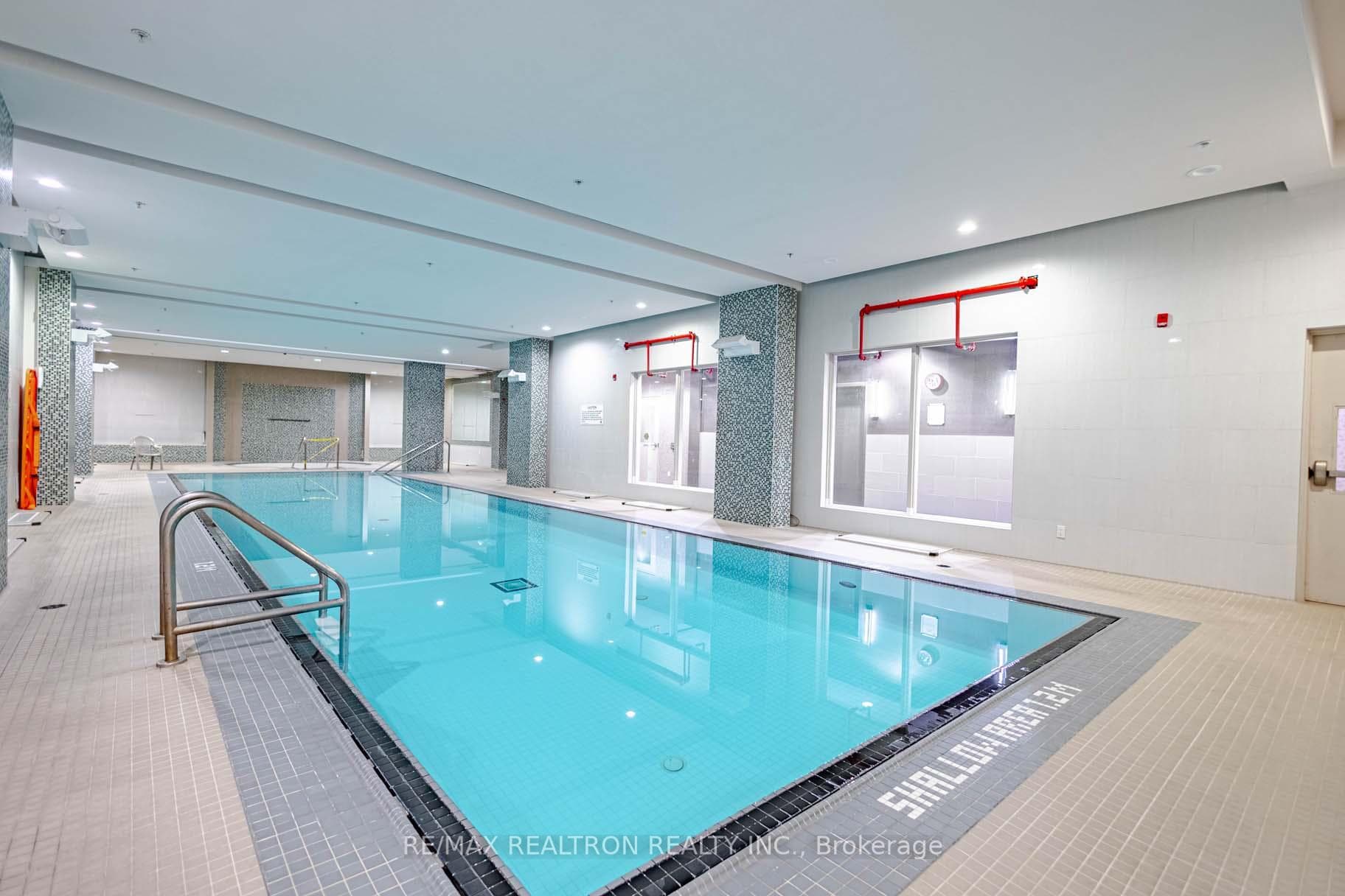 75 Norman Bethune Avenue Unit 110 photo 26