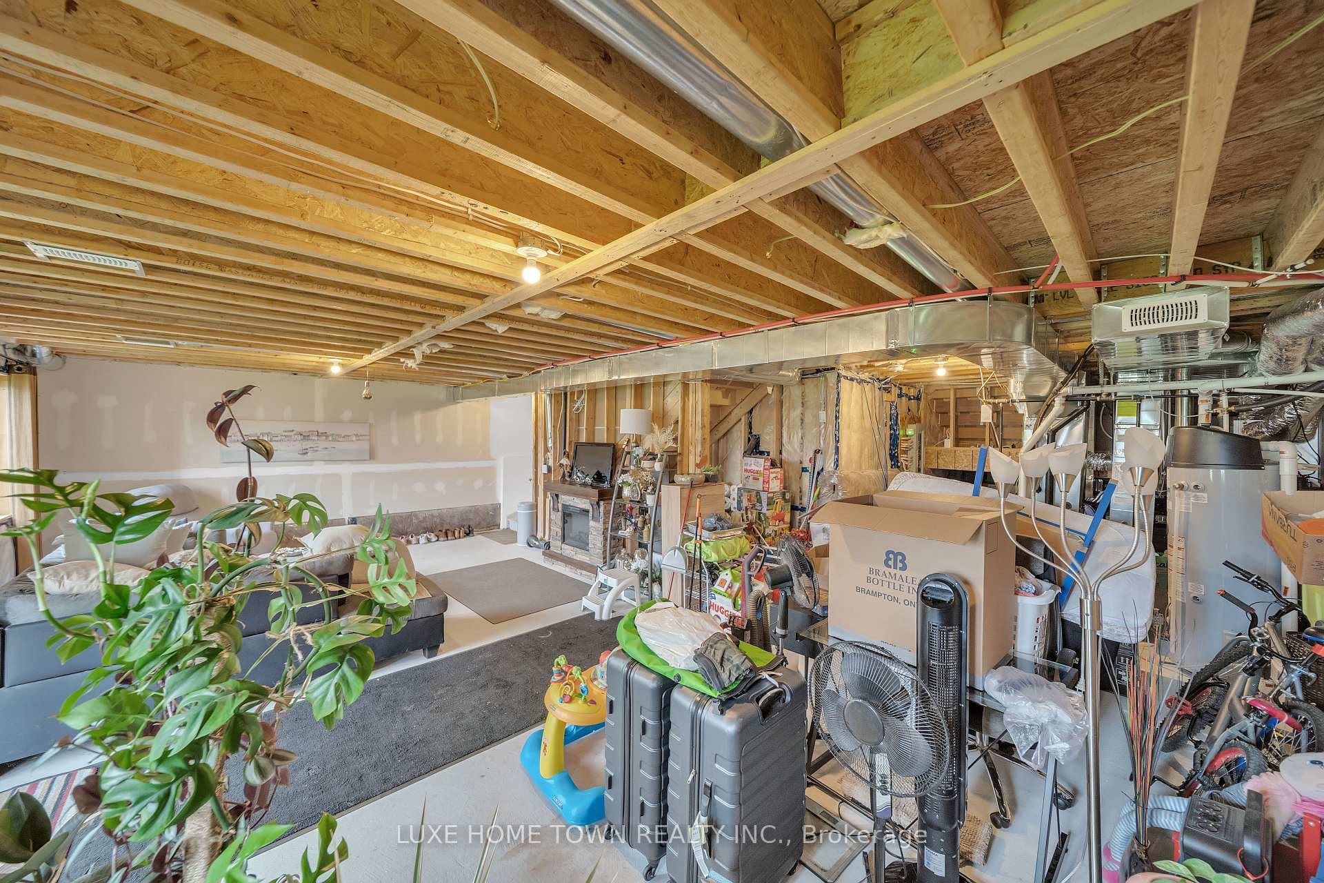 144 Povey Road photo 40