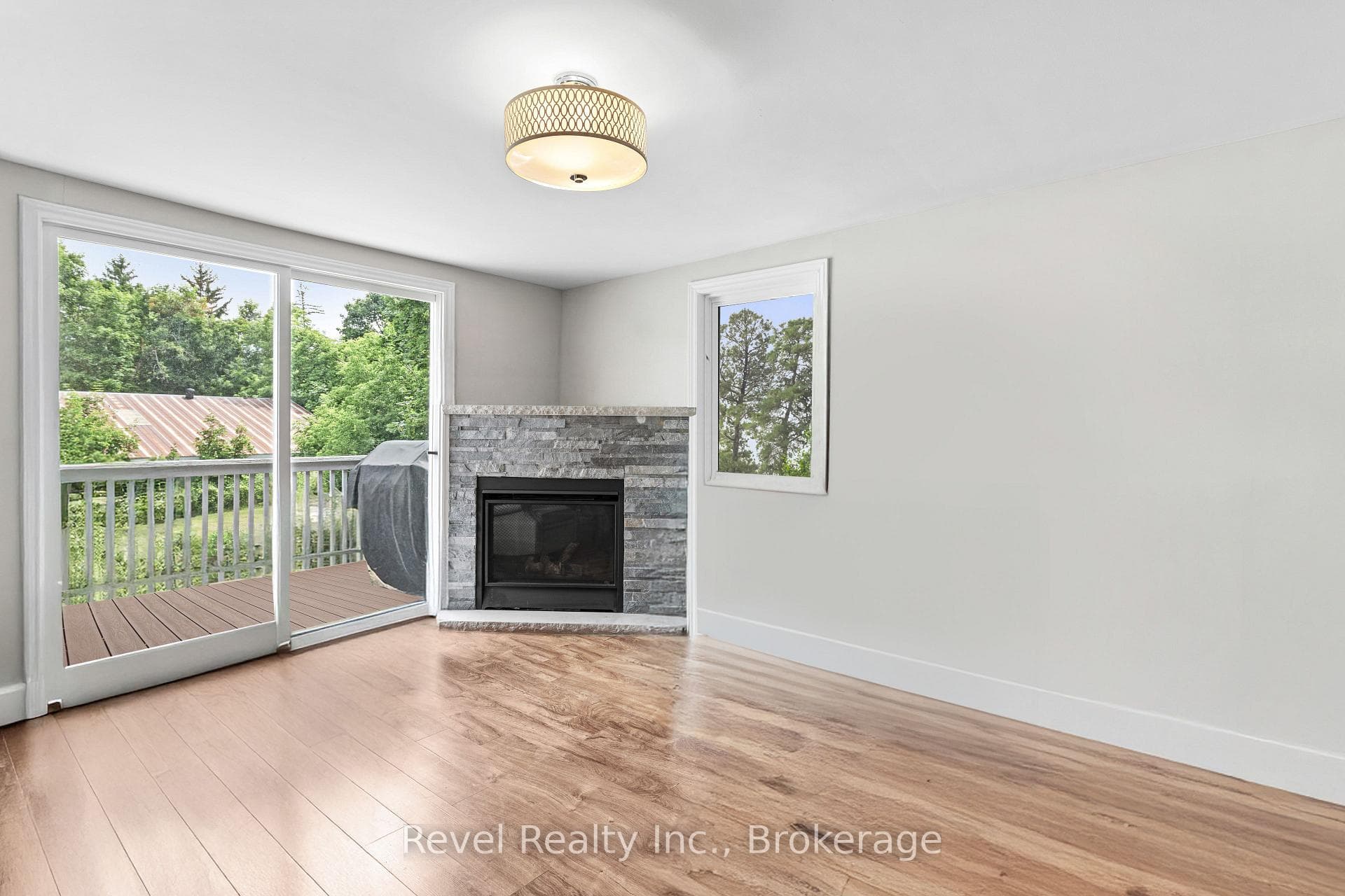 1718 Kirkfield Road photo 33