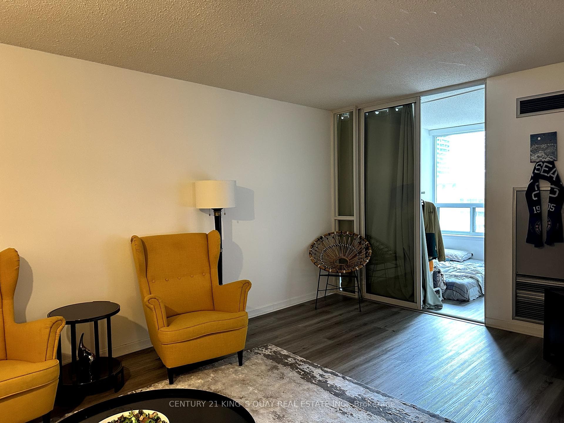 25 Maitland Street Unit 1508 photo 6
