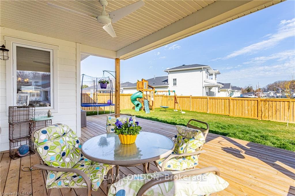 420 BREAKWATER Boulevard photo 33