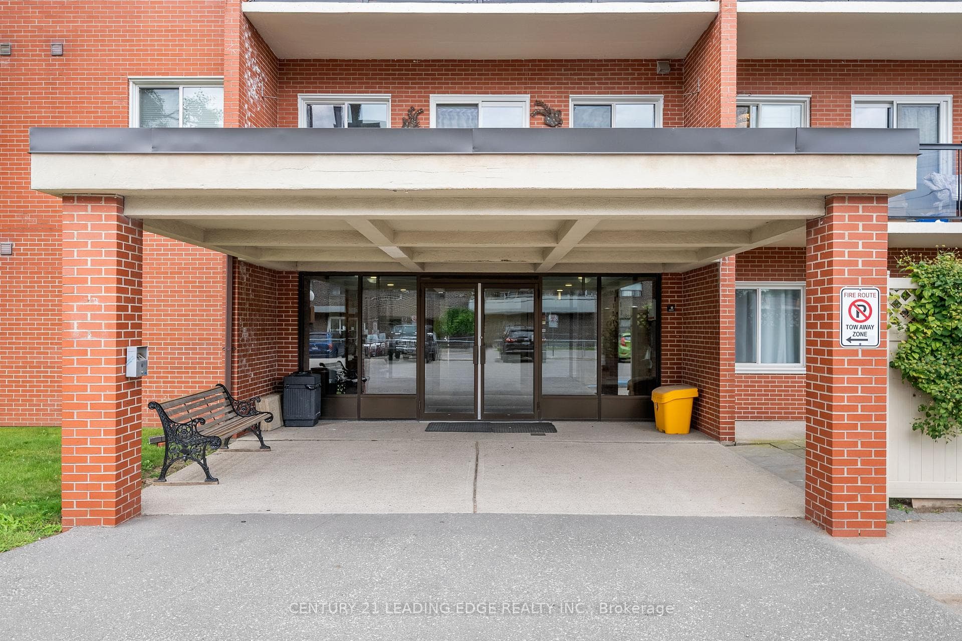 131 Taunton Road Unit 502 photo 33