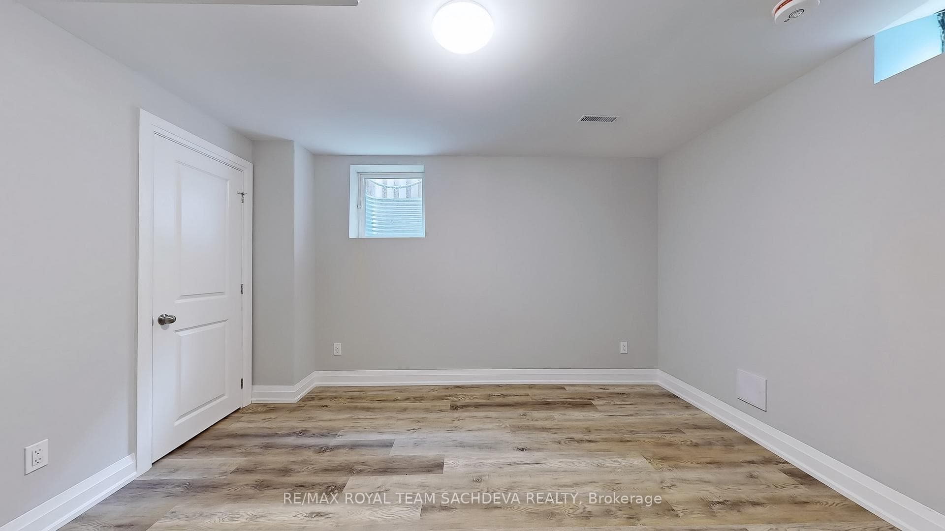 36 Kennett Drive photo 14