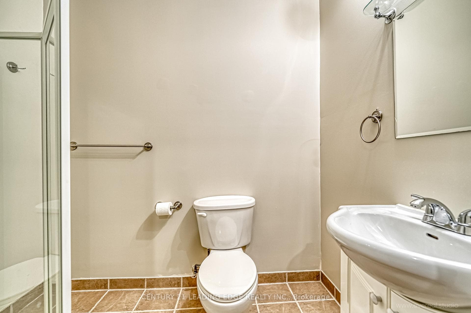 92 Ken Laushway Avenue Unit BSMT photo 7