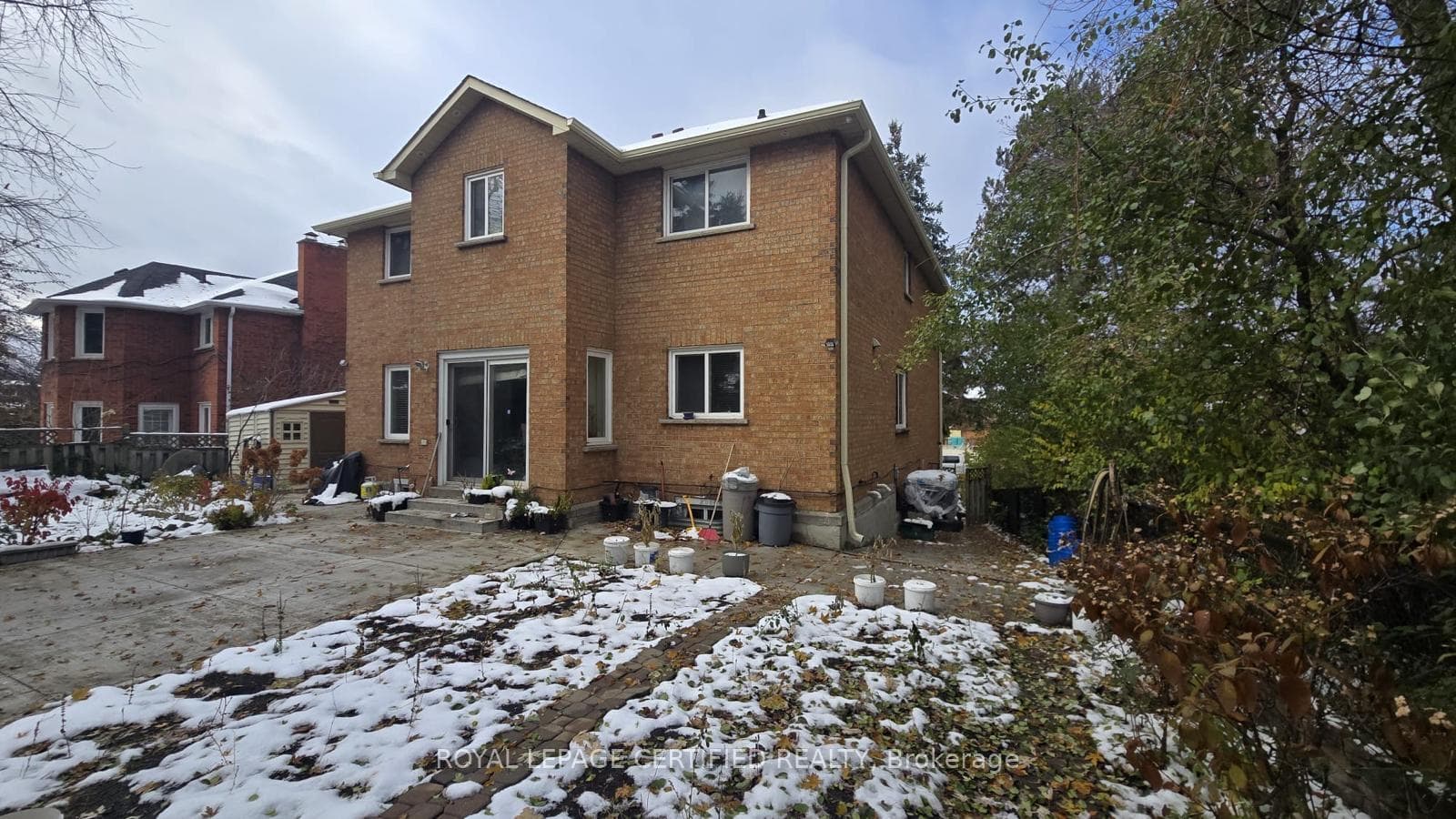 21 Lone Oak Avenue photo 3