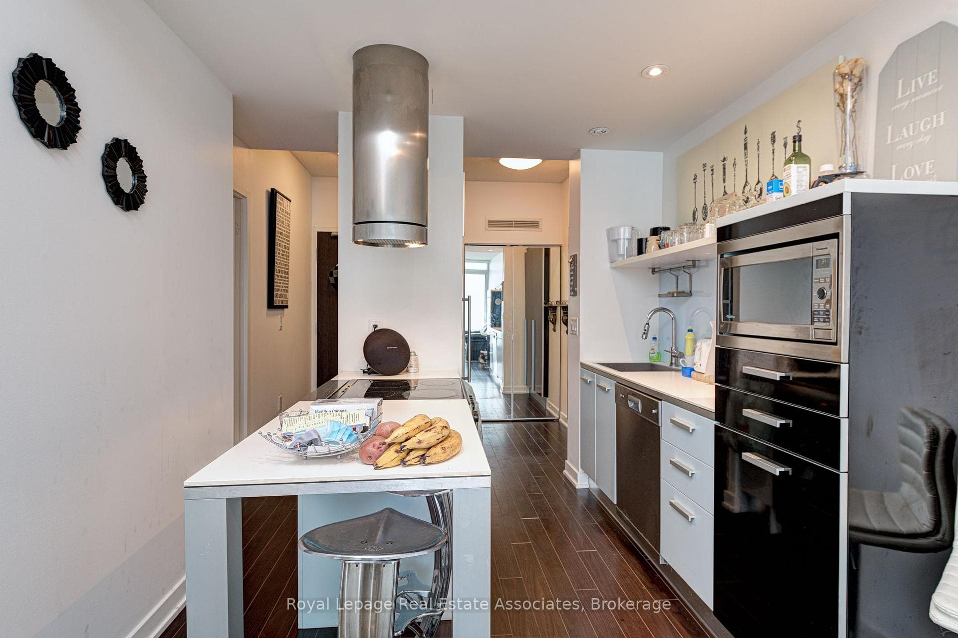 38 Dan Leckie Way Unit 2106 photo 7