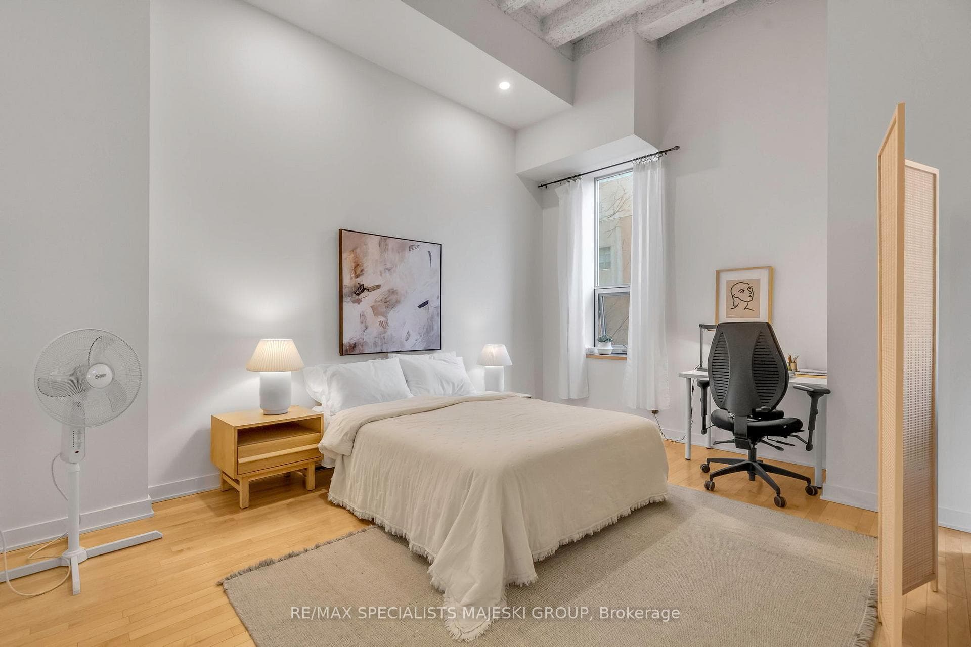 21 Nassau Street Unit 206 photo 18