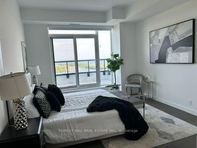 1050 Eastern Avenue Unit PH 1702 photo 18
