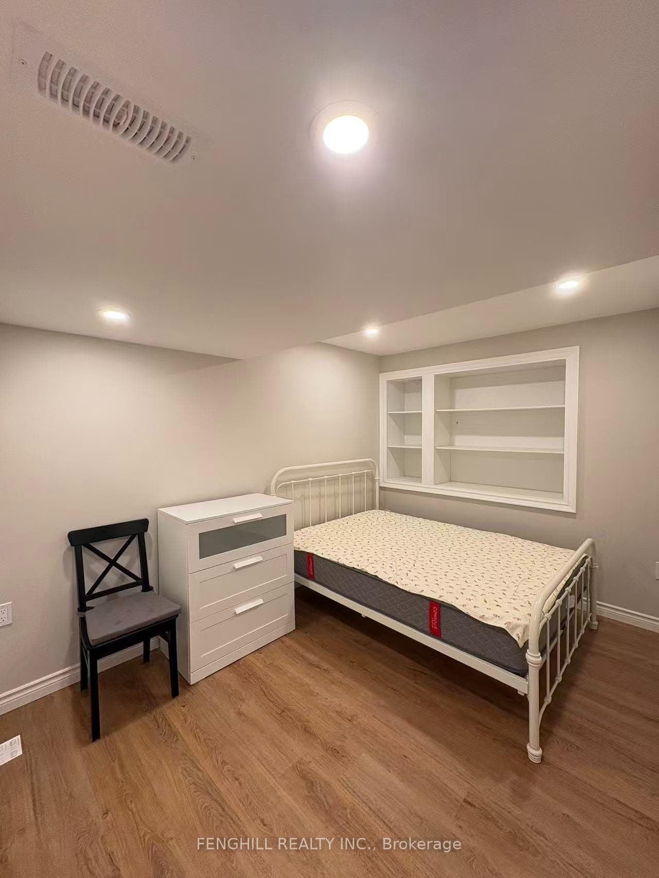 127 Vinton Road photo 17
