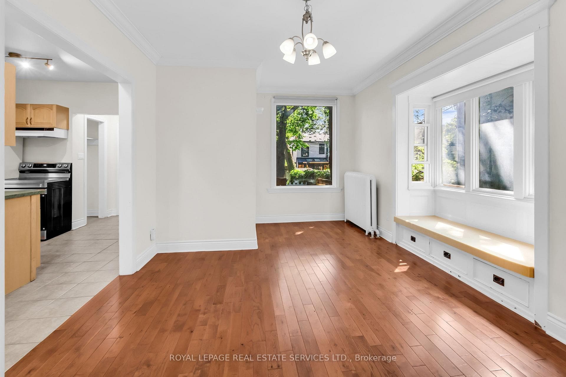 127 Waverley Road photo 9