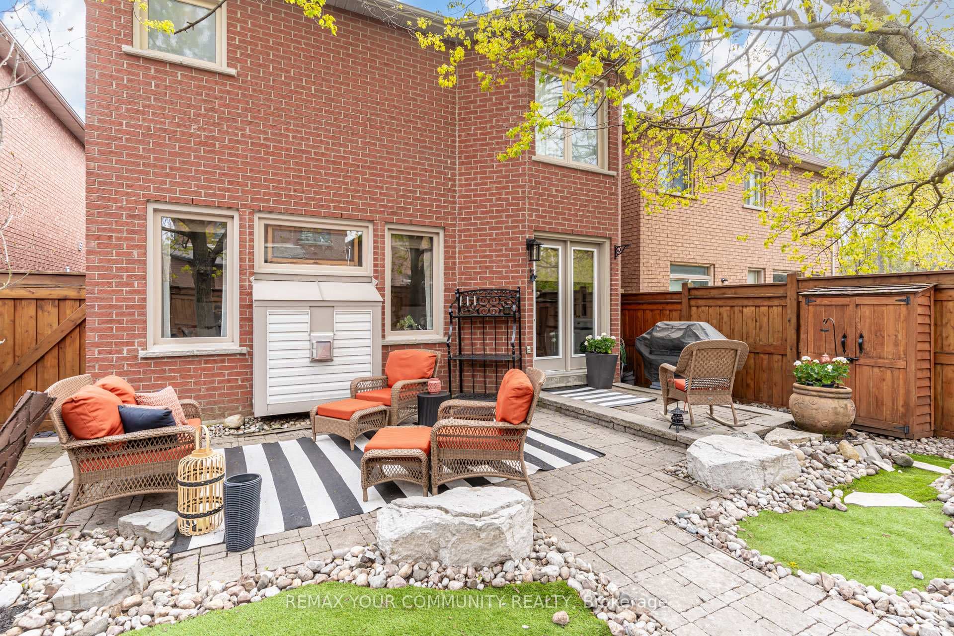 100 Secord Street photo 26