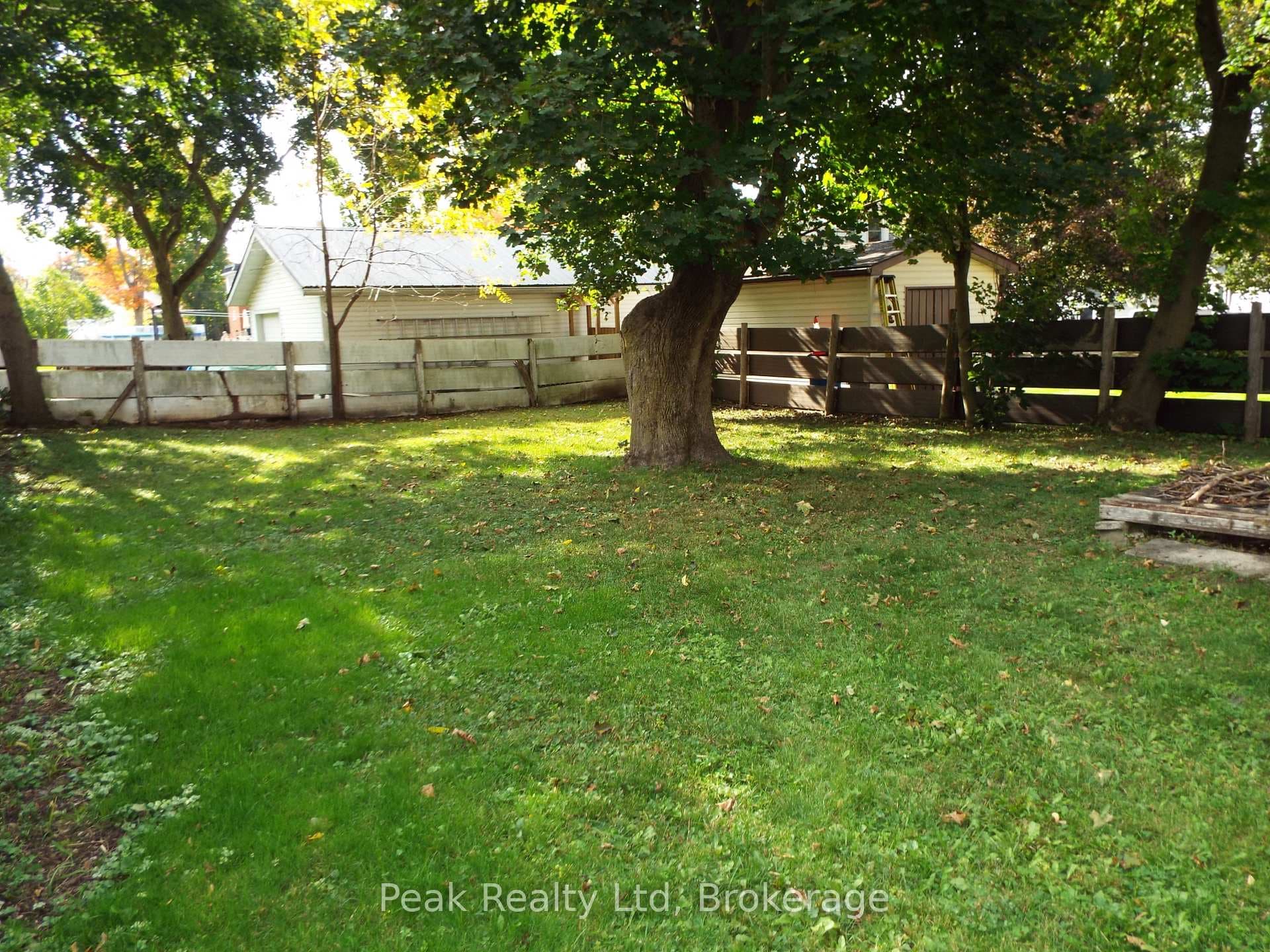 90 John St Street photo 4