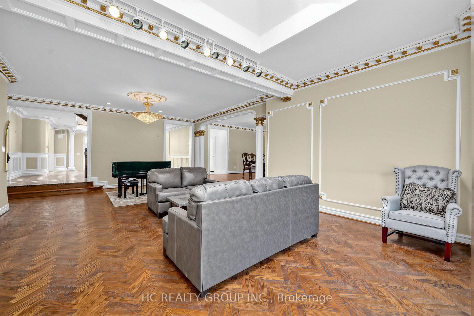 52 Nobleton Lakes Drive photo 16