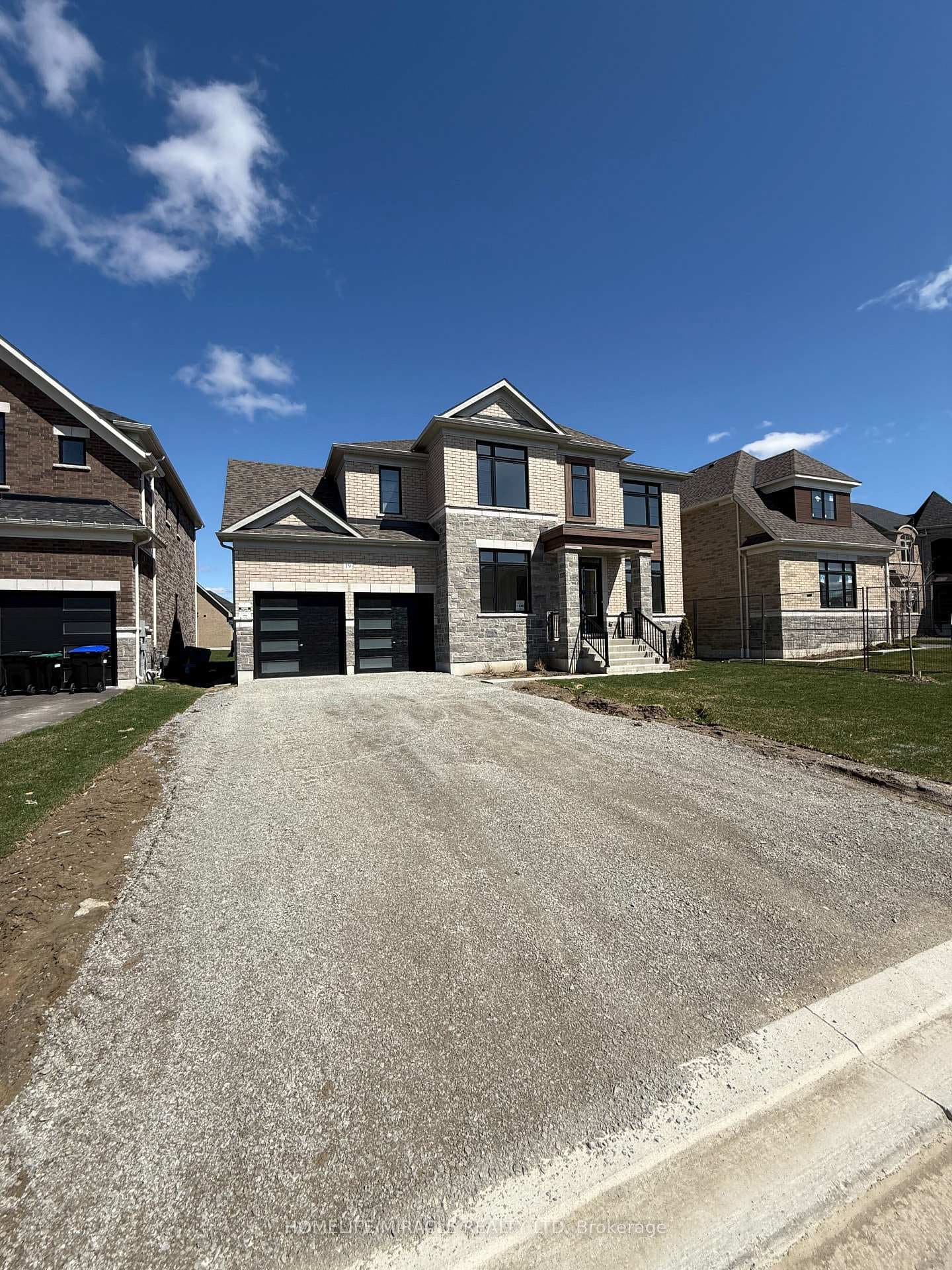 19 Wintergreen Lane photo 3