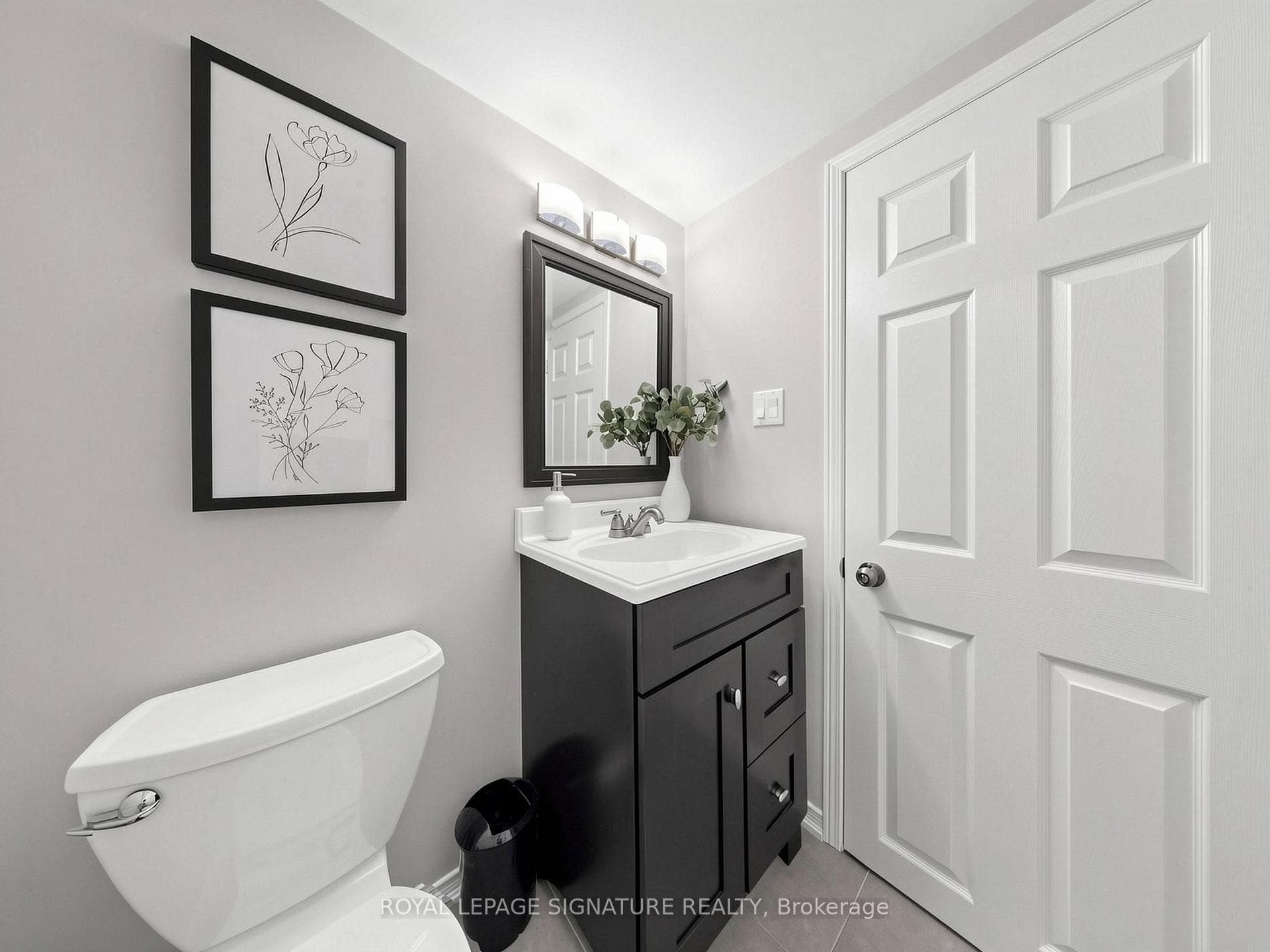 78 Rideau Drive photo 39