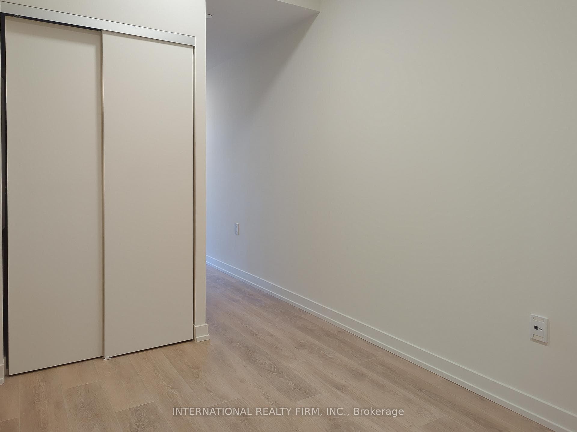 Den/Entry
