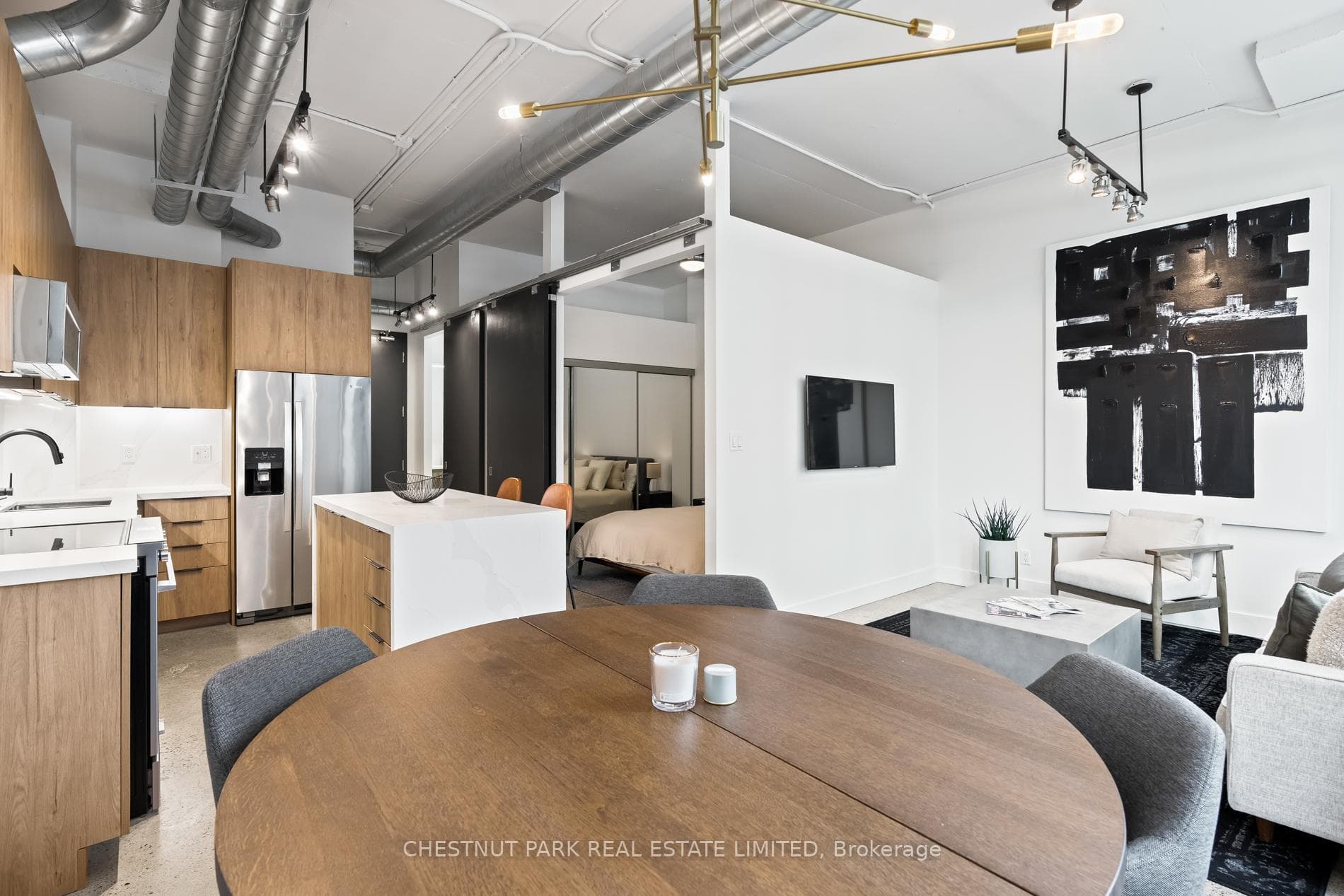 188 Eglinton Avenue Unit 311 photo 6