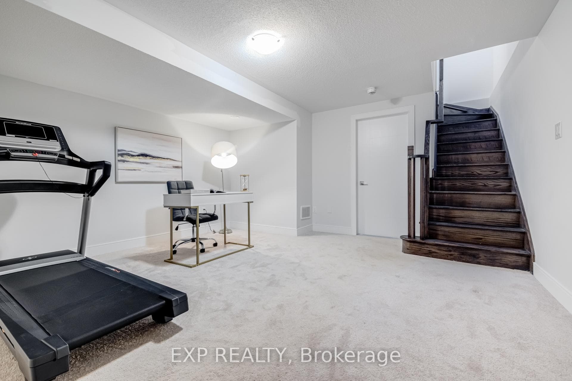 551 Mermaid Crescent photo 33