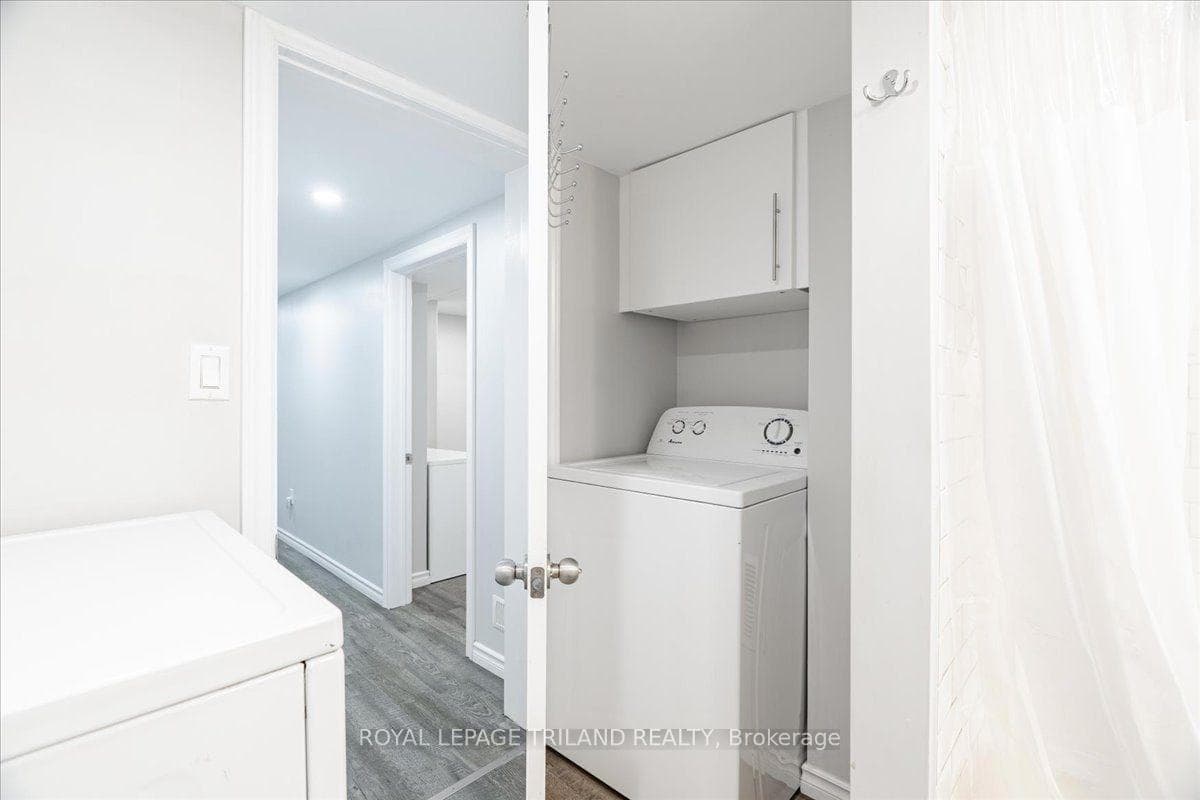 133 Wilson Avenue photo 16
