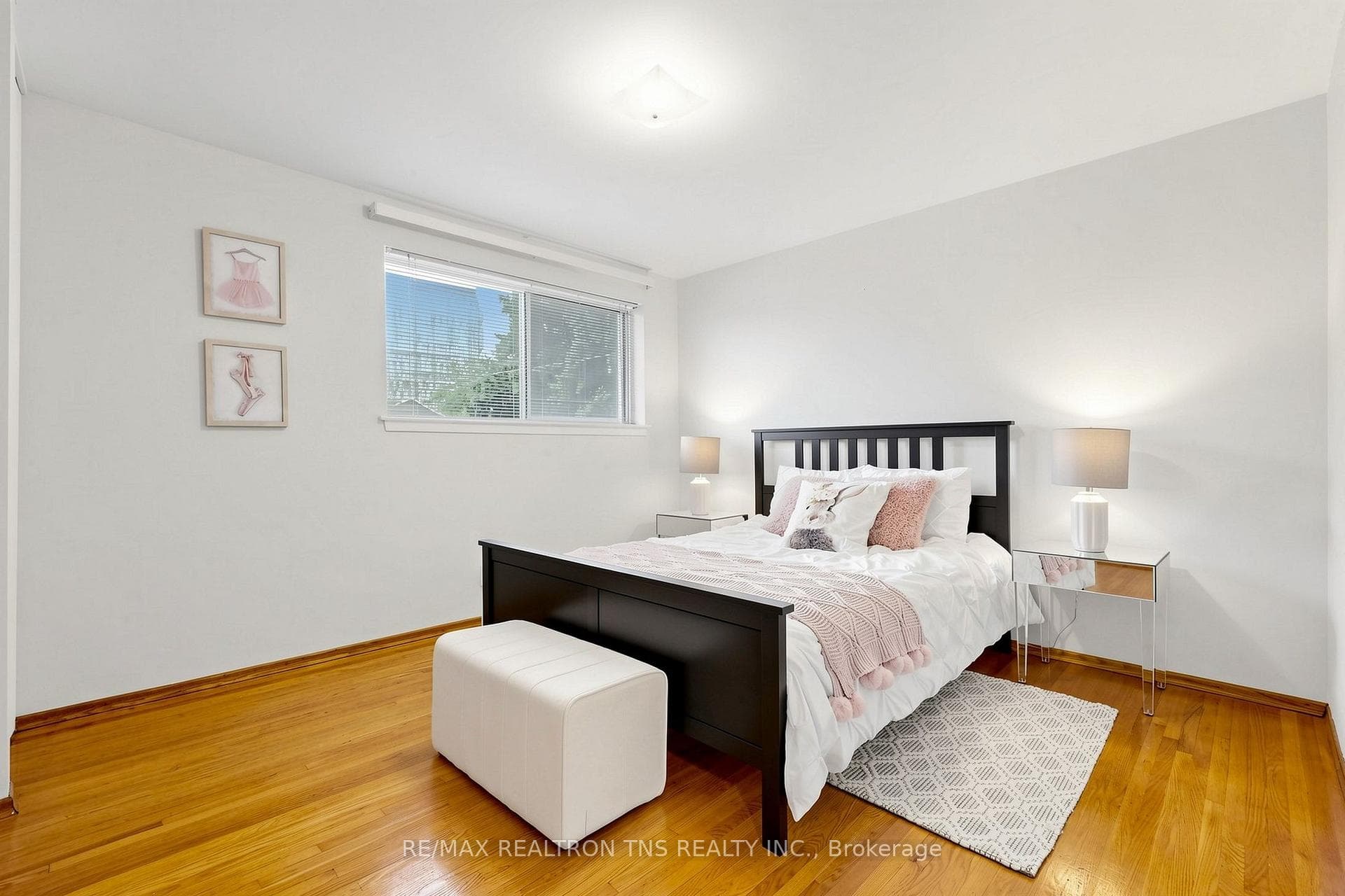 18 Lisburn Crescent photo 11