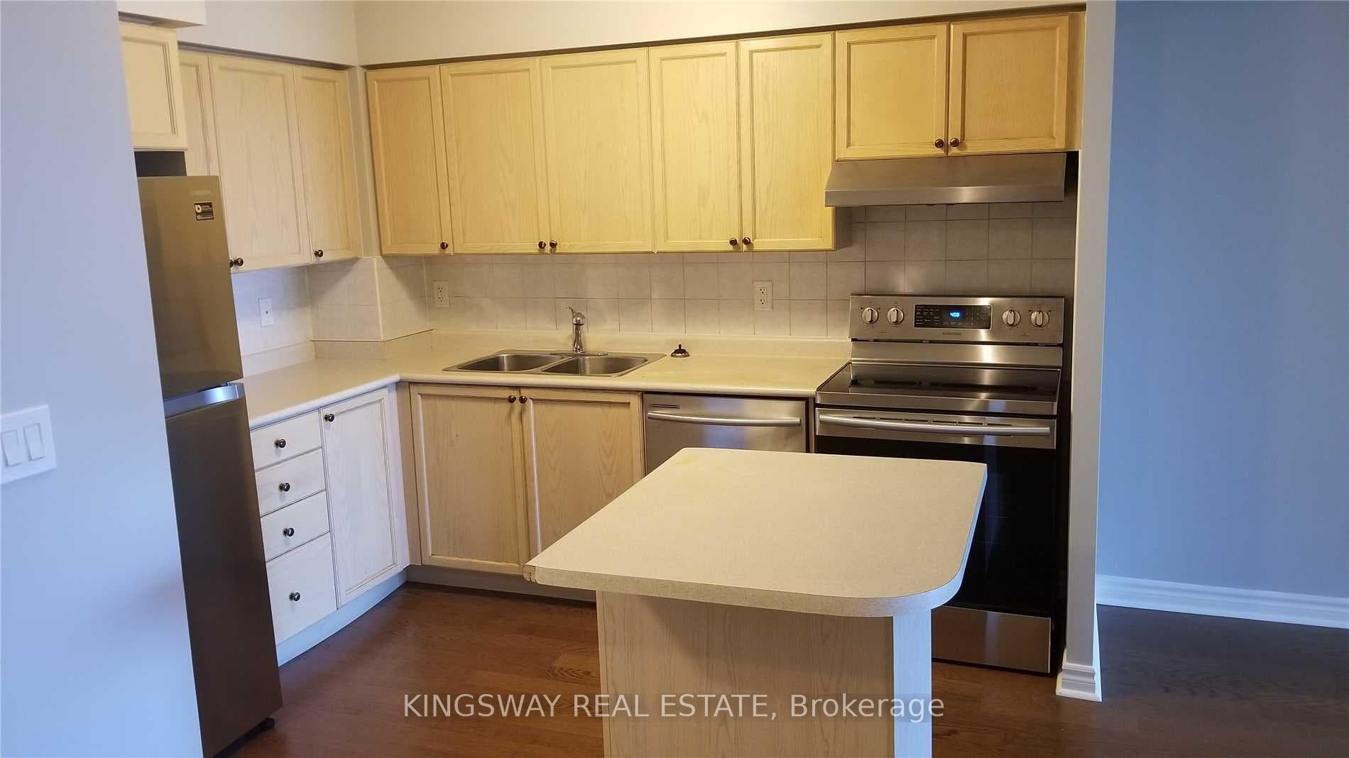 3888 Duke Of York Boulevard Unit 1227 photo 3
