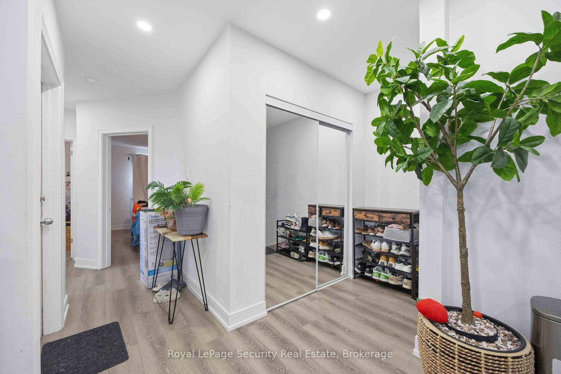 58 Leduc Drive Unit 3 photo 3