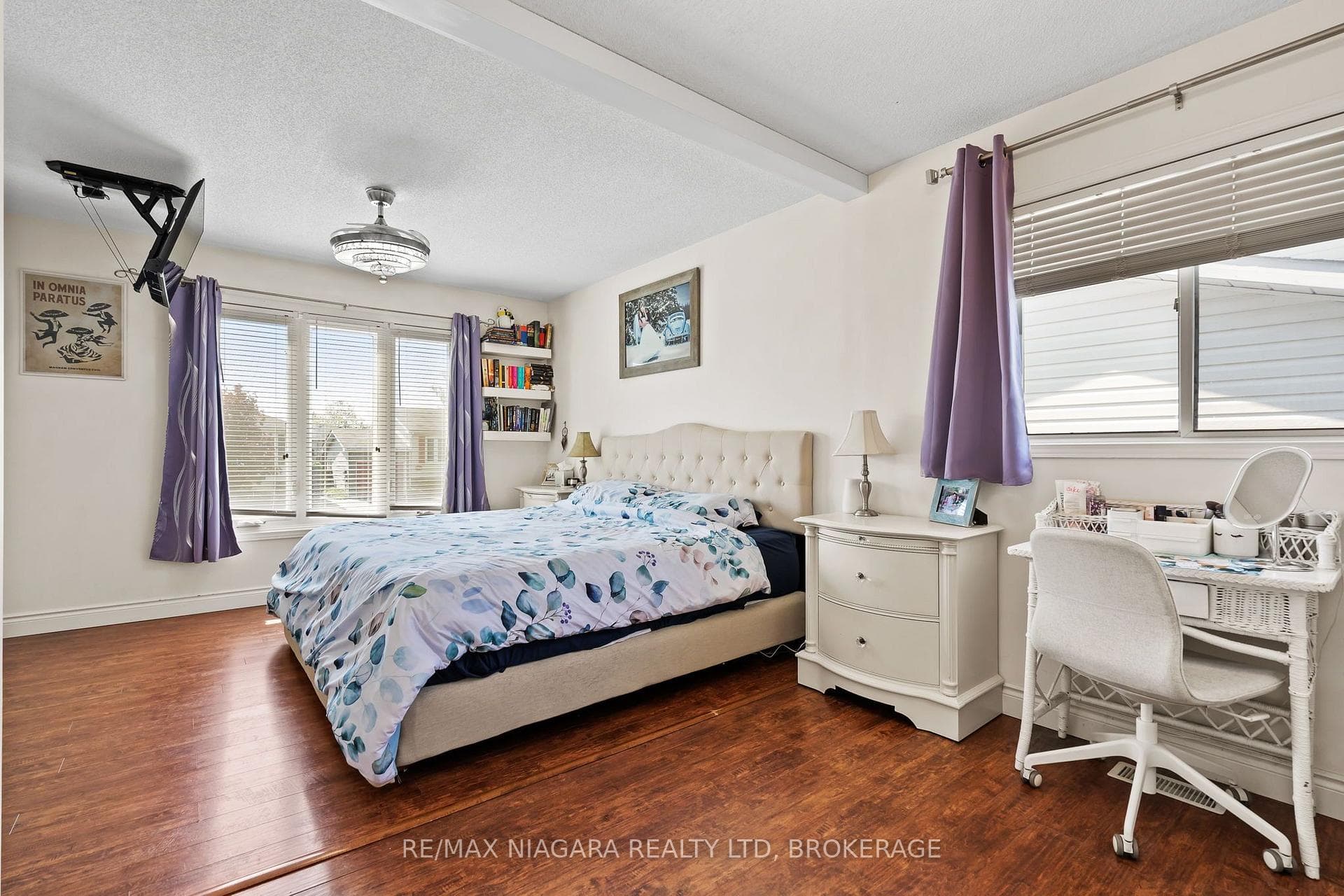 3698 Sussex Lane photo 13