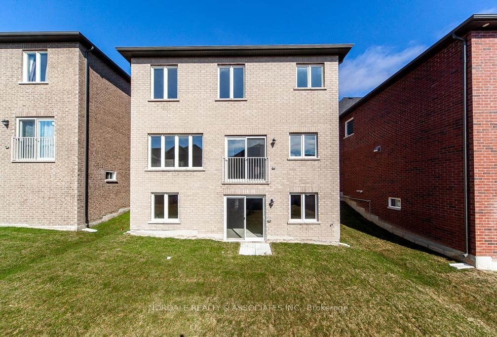 1433 STOVELL Crescent photo 43