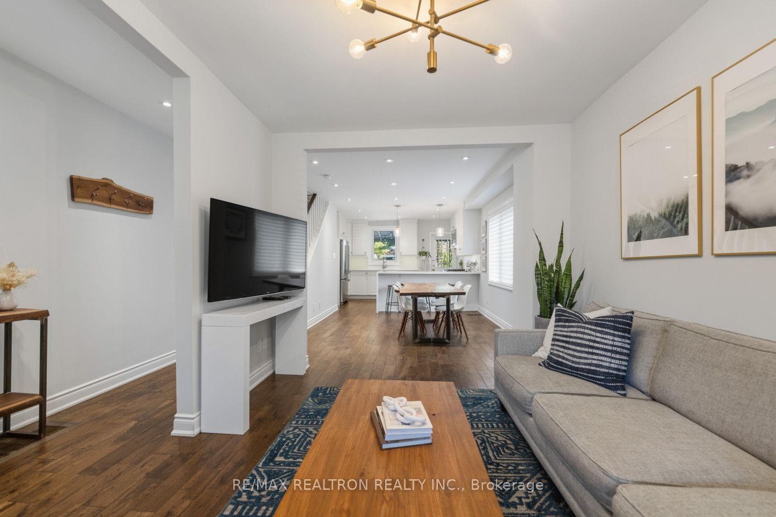 4 Normanna Avenue photo 6