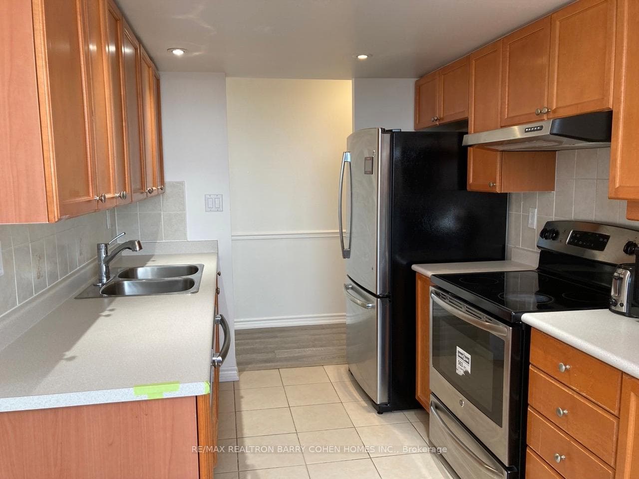 1 Rean Drive Unit 2501 photo 11