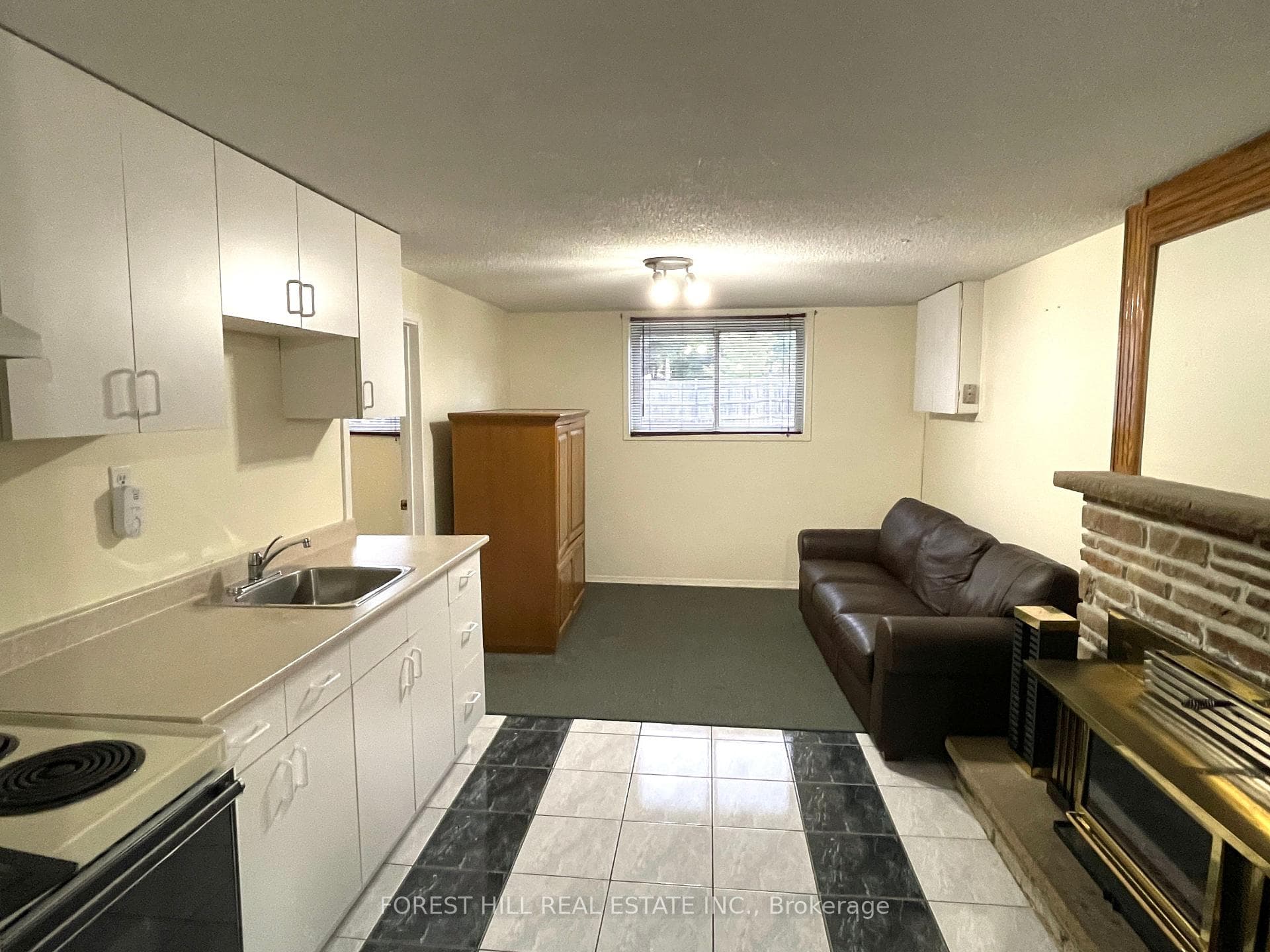 Apt. 1
